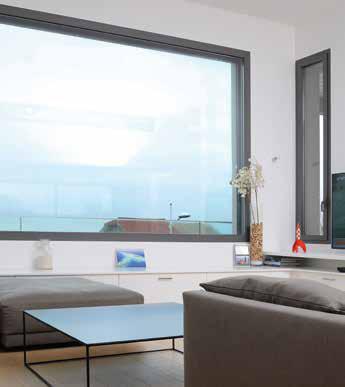 Fenêtre FOVAL D67 à ouvrant visible